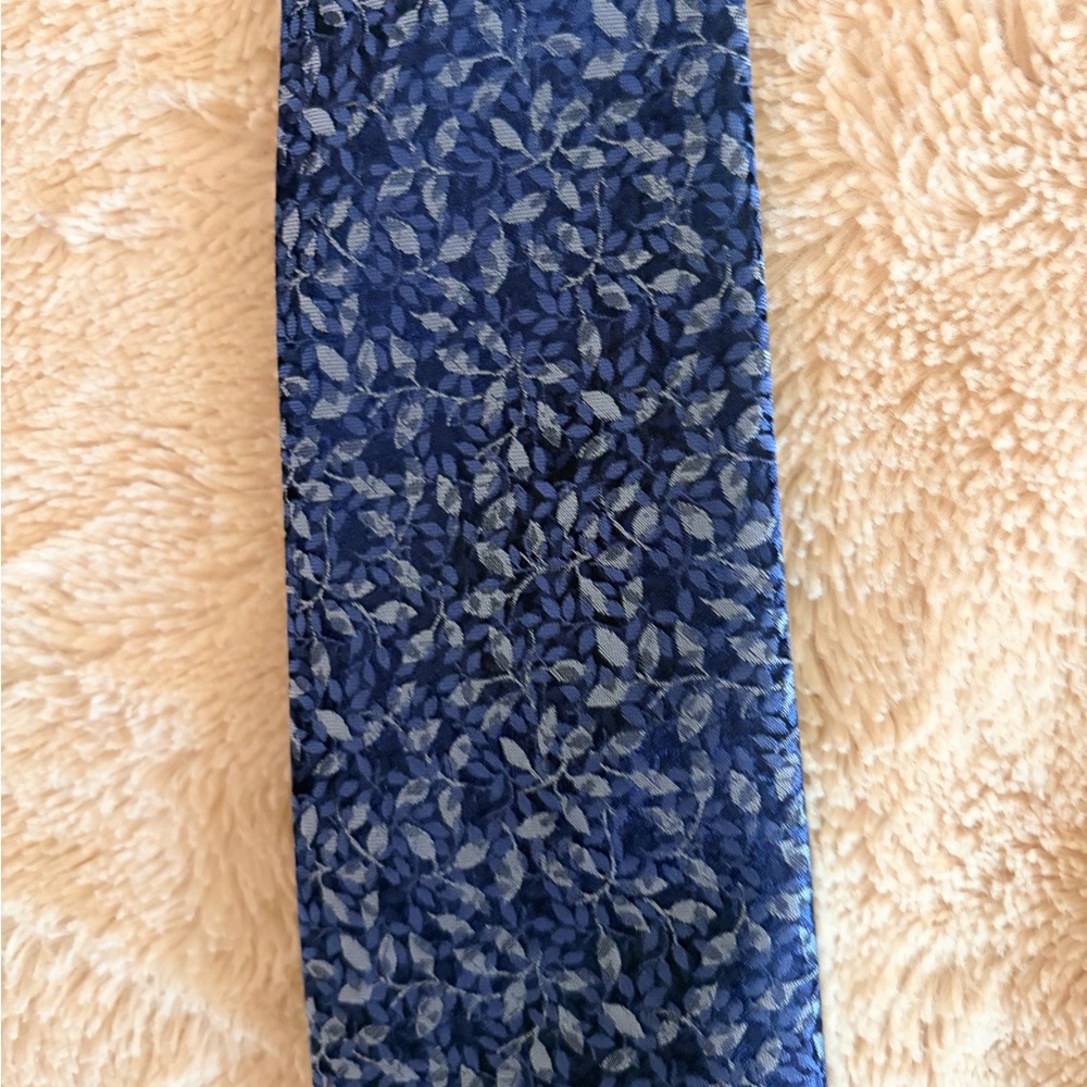 Jos. A. Bank Blue Patterned Tie